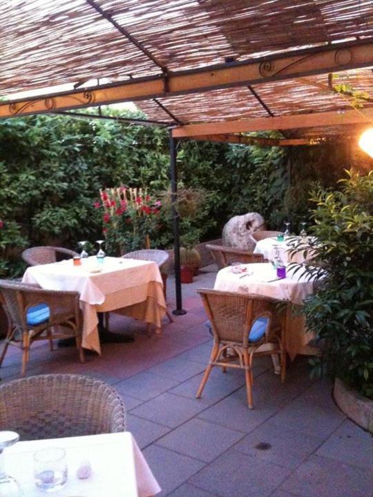 Tavernola - Locanda Di Campagna Battipaglia Eksteriør billede
