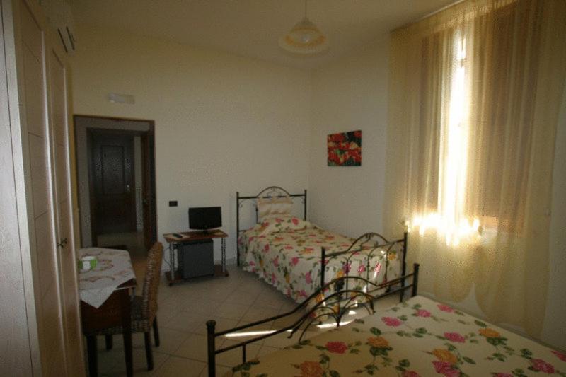 Tavernola - Locanda Di Campagna Battipaglia Eksteriør billede